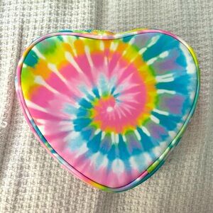 Stoney Clover Heart Pouch